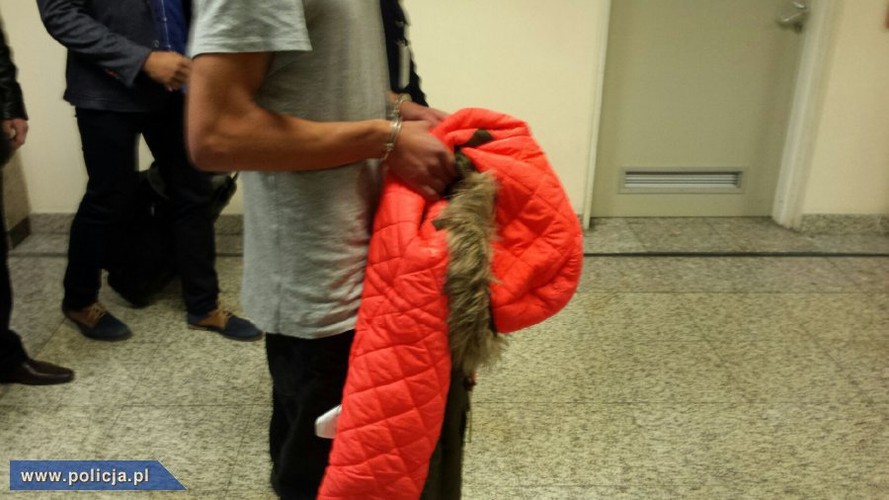 Transport Kajetana P. wojskową Casą z Malty do Polski