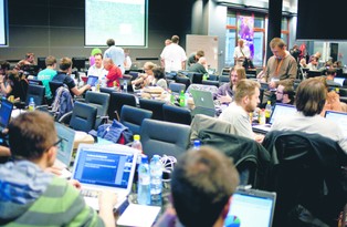 Dolina Krzemowa nad Wisłą? Strach paraliżuje internet