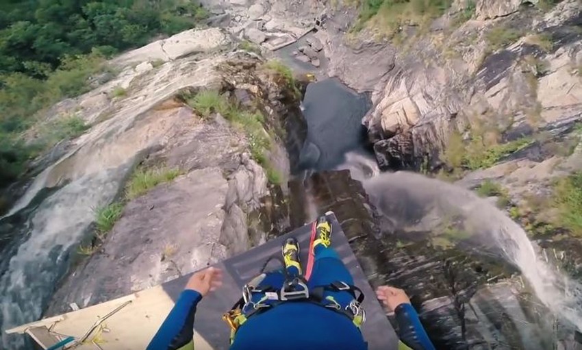 Pogled s litice sa koje je Laso skočio