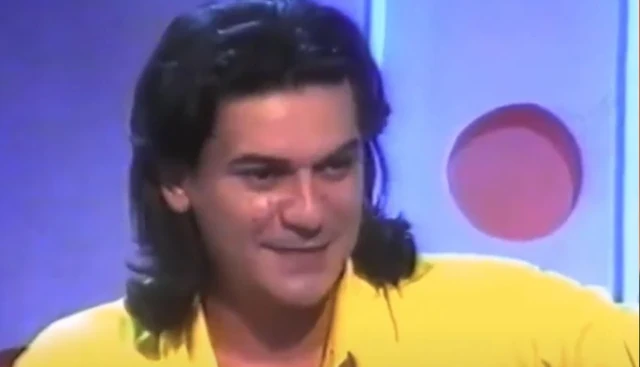 Pevač bio LUDO ZALJUBLJEN u koleginicu sa estrade, njegova ćerka posle mnogo godina otkrila detalje njihovog odnosa: "Bili su zajedno, UPOZNALA SAM JE!"