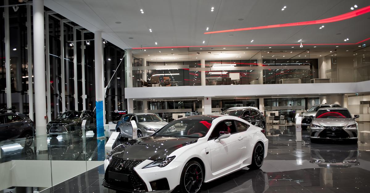 Toyota otworzyła w Polsce największy salon. To nowe