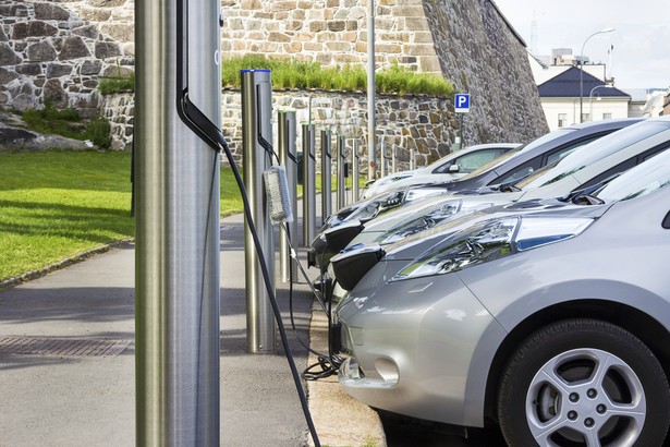 Elektryk bardziej ekonomiczny niż auto spalinowe? Szef MyTaxi: Nastąpi to w ciągu trzech lat