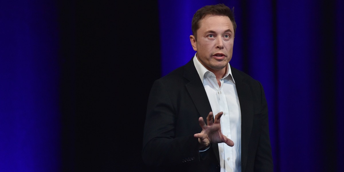 Elon Musk jest wizjonerem. Nic dziwnego, że ma wiele prognoz dotyczących społeczeństwa w najbliższych dekadach