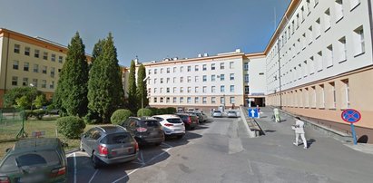 Szpital powiadomił rodzinę o śmierci 88-latki. Gdy przyjechali odebrać akt zgonu, przeżyli szok