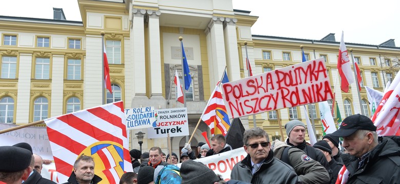 Rolnicy zbudują zielone miasteczko? Policja: Nie użyjemy siły