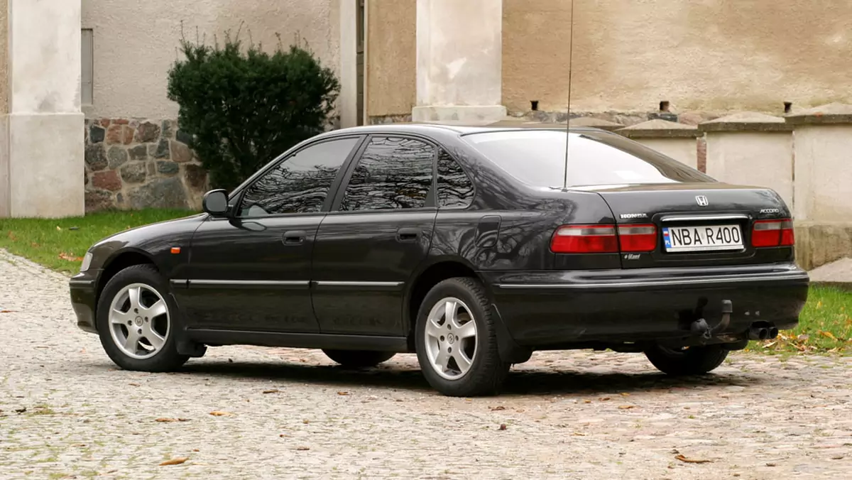 Japończyk ze Swindon - Honda Accord 1.8i (1993-97)