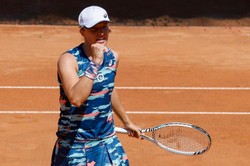 Andreescu wysoko zawiesiła poprzeczkę, ale tylko w I secie. W drugim Świątek zrobiła z niej miazgę