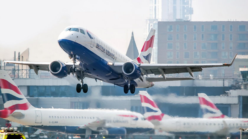 Lufthansa i British Airways zawieszają loty do Kairu