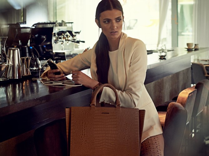 Kamila Szczawińska w kampanii torebek Sabrina Pilewicz - kolekcja La Vita è Bella