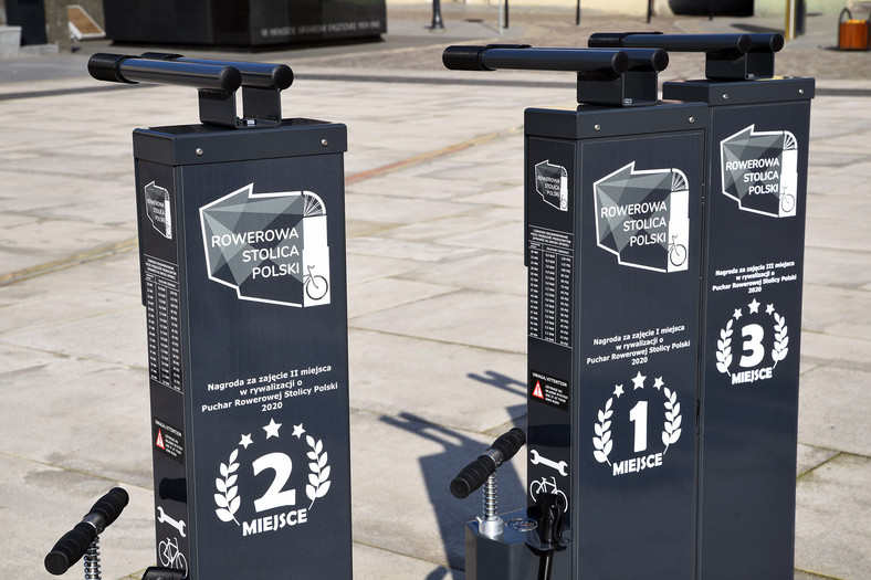 Na trzy najbardziej aktywne Miasta czekają nagrody w postaci samoobsługowych stacji naprawy rowerów
