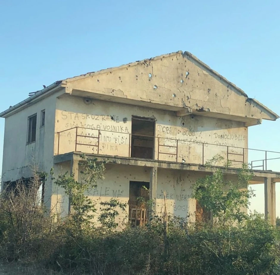 Napuštena kuća u Benkovcu