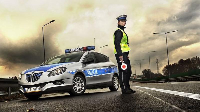 Czym jeździ polska policja? Moto