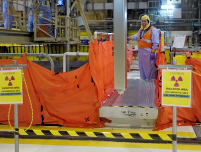 Aktywiści z Greenpeace protestowali przeciw eksportowi odpadów radioaktywnych z Francji do Rosji