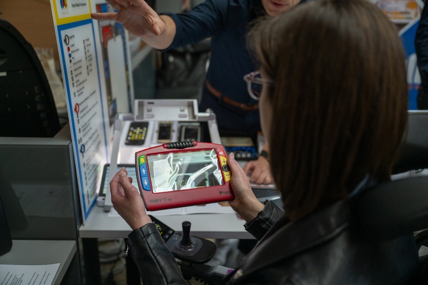 Targi dostępności to nowe technologie, które mogą pomóc osobom z niepełnosprawnościami