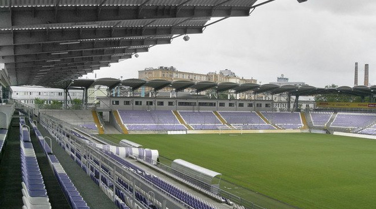 A Szusza stadionban kérdéses, hogy lesz-e mérkőzés szombaton / Fotó: magyarfutball.hu