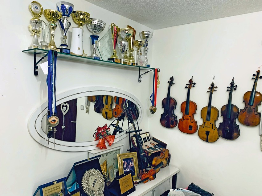 Pilerovi, na gajbi kod