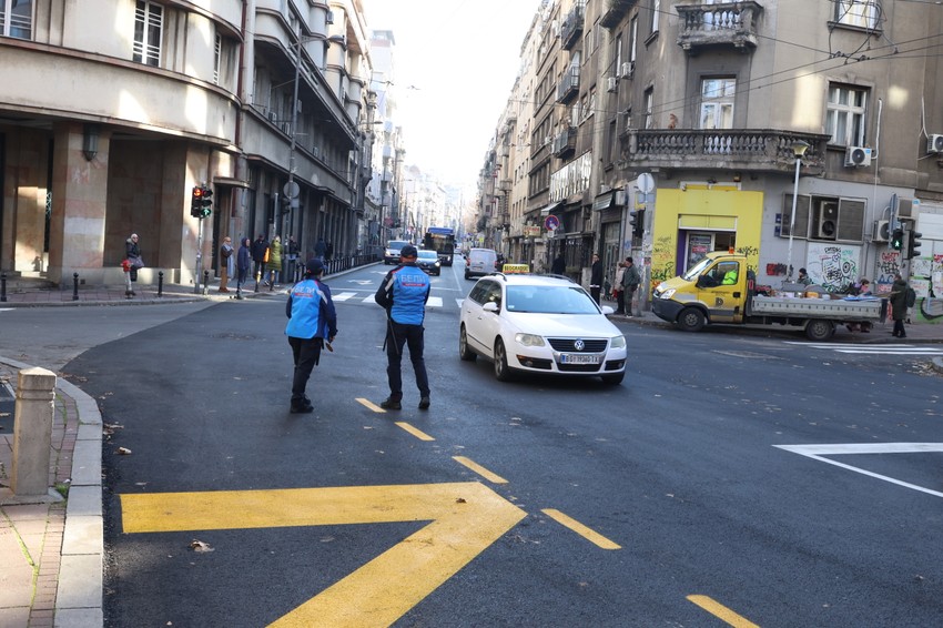 Kroz Makedonsku iz pravca Svetogorske mogu samo taksi i vozila gradskog prevoza