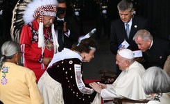 Papież Franciszek w Kanadzie. Pierwszy dzień spotkań z rdzenną ludnością
