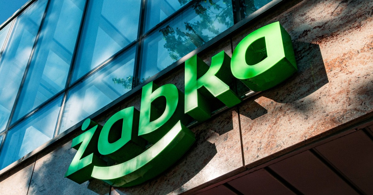Wyniki Żabki 2025: ponad 1 mld zł zysku i dalsza ekspansja w Polsce i Rumunii