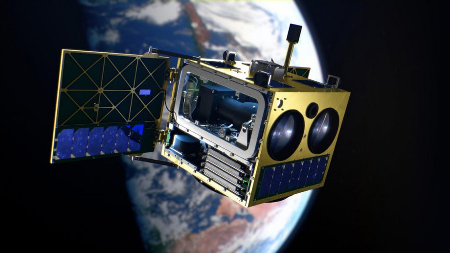 Satelita Creotech Instruments