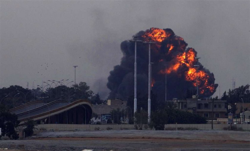Wojna w Libii. Kadafi szturmuje miasta rebeliantów