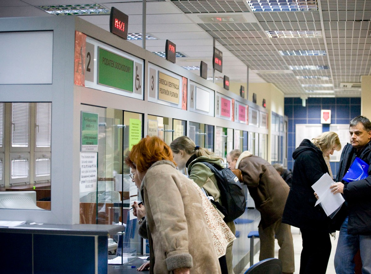 Fiskus sobie nie radzi. Państwo traci miliony