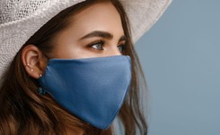 Od akcji 'szyjemy maseczki' po ich pożegnanie. Jak Polacy nosili maseczki?