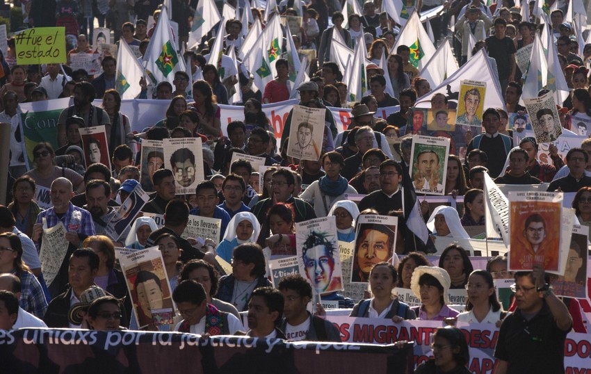Današnji protest u Meksiko Sitiju zbog nestalih studenata