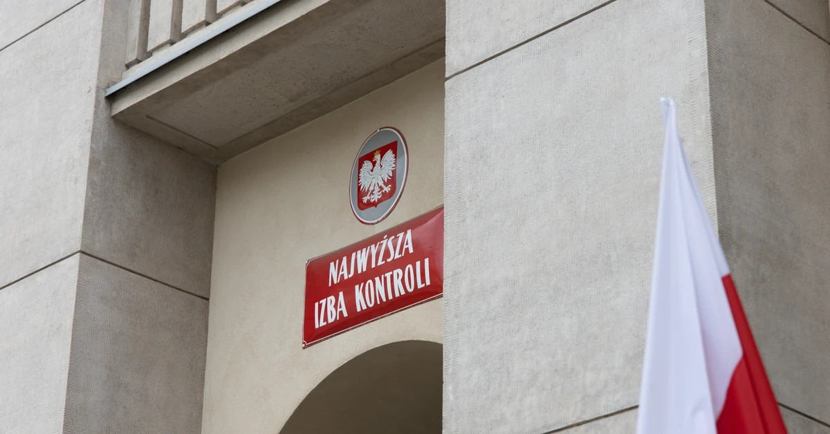 Były szef NIK z zarzutami. Śledztwo zatacza coraz szersze kręgi