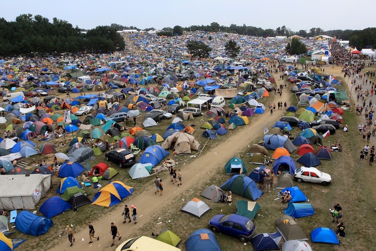 Pole namiotowe XVII Przystanku Woodstock