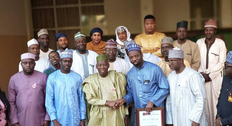 Best Of Nollywood CEO, Seun Oloketuyi presented the hosting certificate to Governor Abdullahi Ganduje in Kano. [Best Of Nollywood award] 