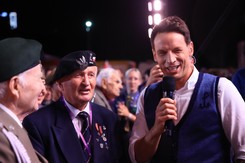 Afera wokół koncertu '(Nie)zakazane Piosenki'. Prowadząca wbija szpilę Tomaszowi Wolnemu