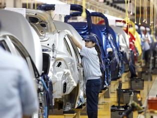 Coraz mniej rąk do pracy w Chinach. Liczba ludności w wieku produkcyjnym maleje