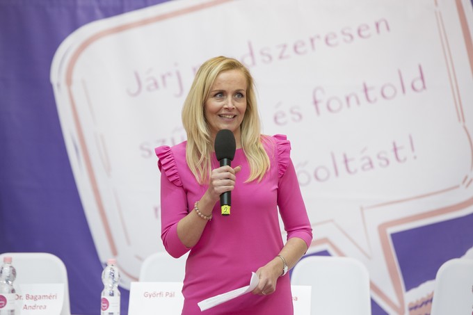 „Szülés utáni depresszióra gondoltak, de méhnyakrák volt” - Tóth Icó ma már másoknak segít legyőzni a betegséget