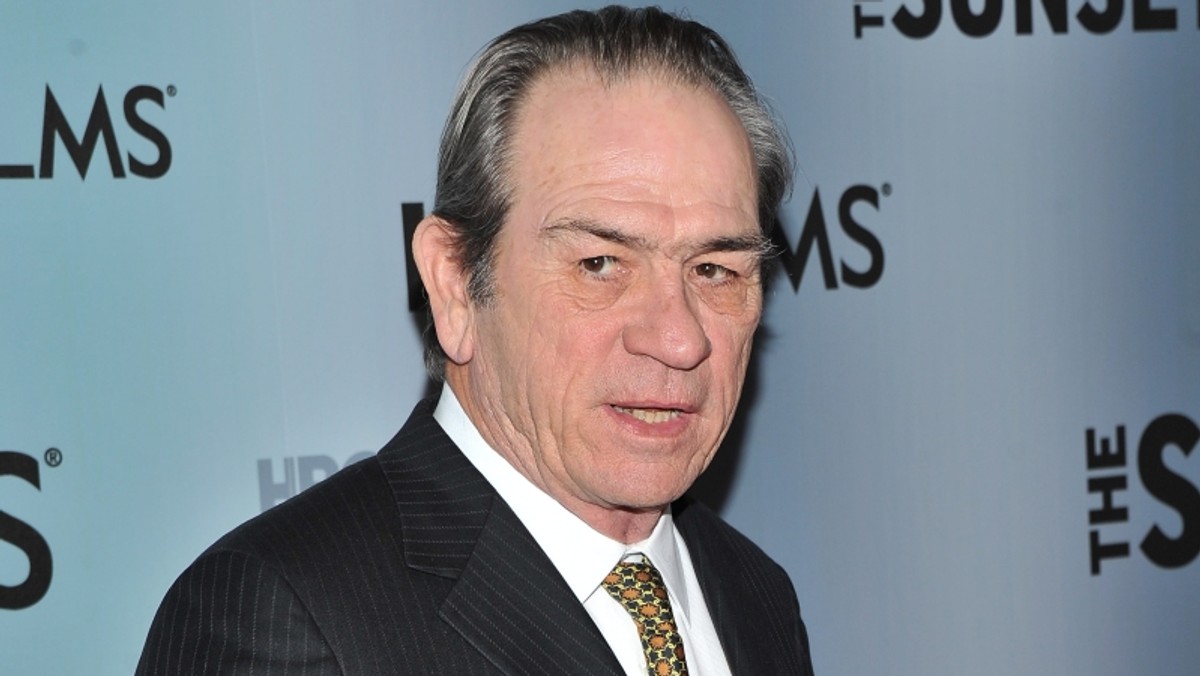 Tommy Lee Jones wyreżyseruje pilotowy odcinek nowego serialu stacji AMC - "The Real All-Americans".