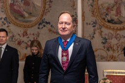 sprawa czarzastego i paradoks polski