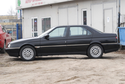 Alfa Romeo 164: Zabawka dla mechanika