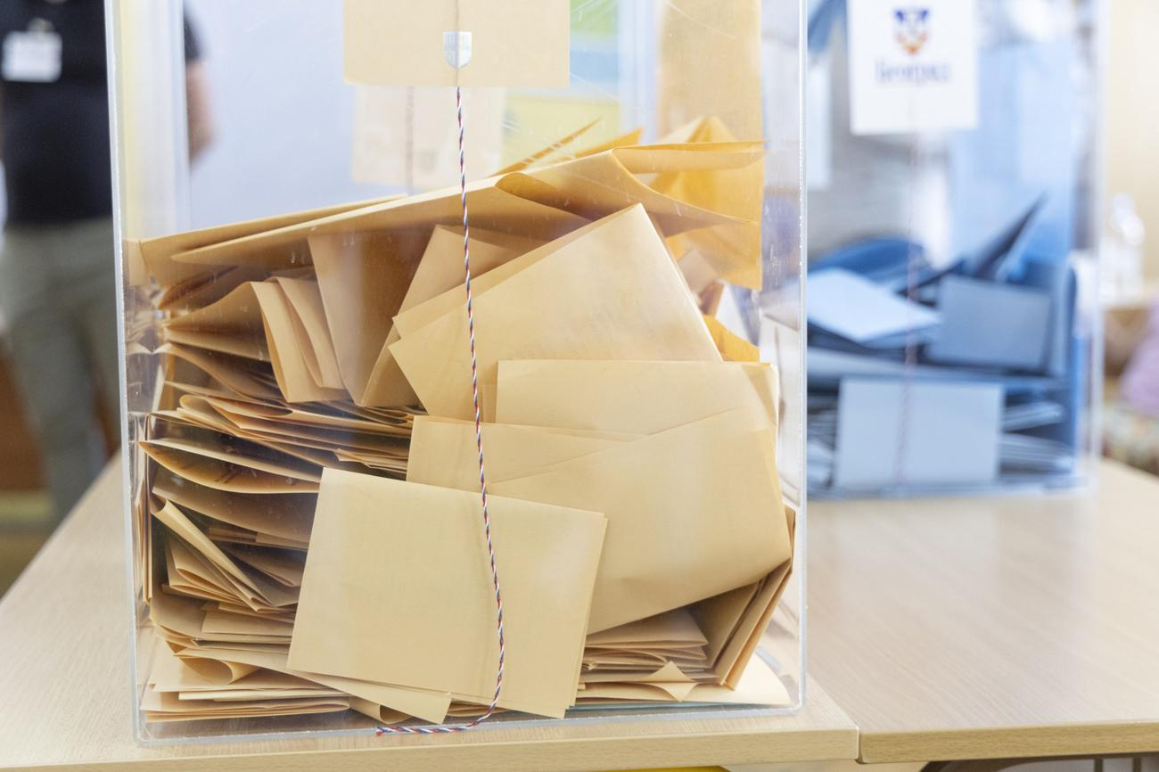 Einblick in das Material bekam die Opposition aus einem Wahllokal in Nizza