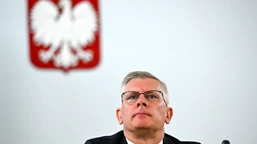 sikorski o cenckiewiczu: to człowiek od opluwania innych, nie spodziew