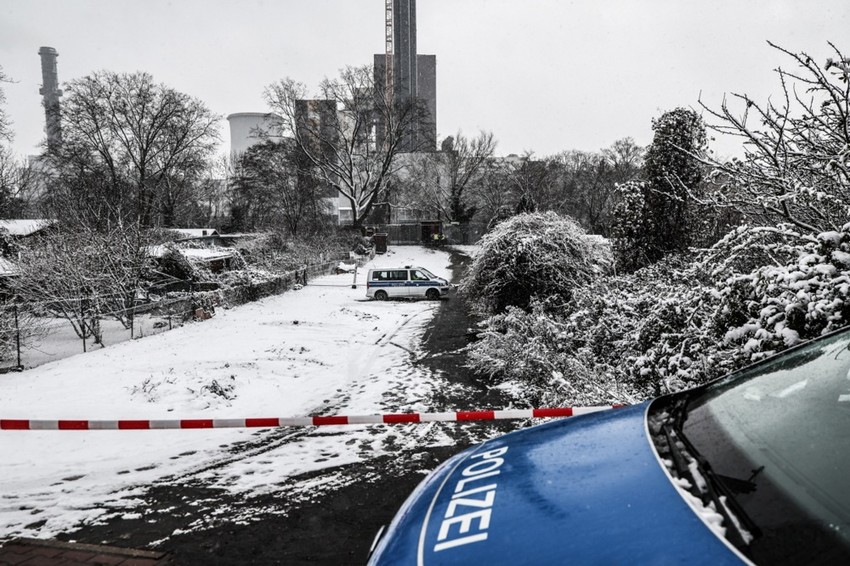 Policija na mestu požara u Berlinu kod trafostanice 3. januara