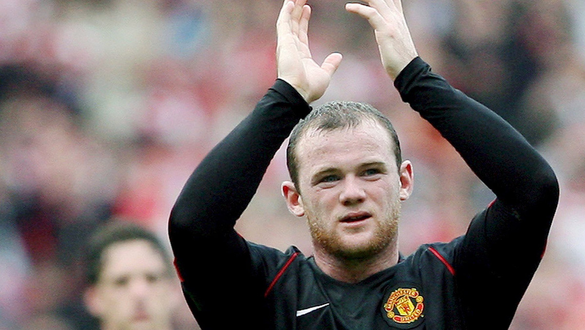 Angielski piłkarz Manchesteru United Wayne Rooney wyjeżdża w sobotę do Stanów Zjednoczonych, aby poprawić kondycję po wyleczeniu kontuzji kostki, z która zmagał się od 19 października. Zawodnik spędzi tydzień w Portland, w siedzibie swojego sponsora - Nike.