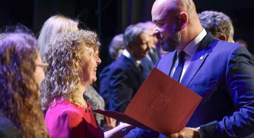 - Wyróżnienia są wyrazem uznania dla profesjonalizmu i wkładu w przyszłość kolejnych pokoleń – mówi Jacek Sutryk, prezydent Wrocławia.