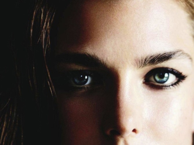 18877_CharlotteCasiraghi-Vogue04