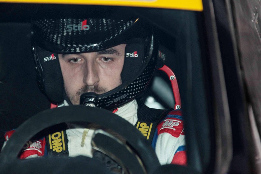 Robert Kubica na celowniku Mercedesa. Od lat namawiają go na powrót!