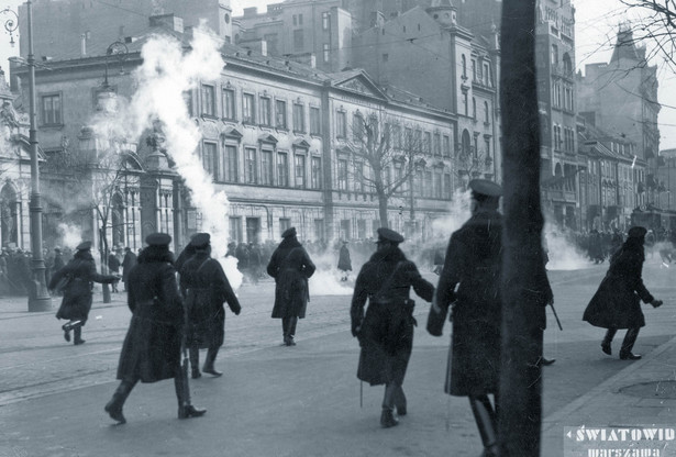 Rozpędzanie demonstracji studentów w Warszawie, 1931 r.