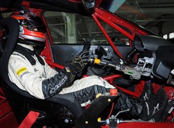 Polak na torze w piekielnie szybkim Seacie!