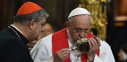 Papież Franciszek ożywił krew świętego