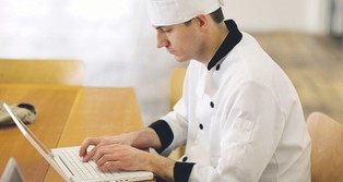 Szef sam sprawdza, co jego firma potrafi