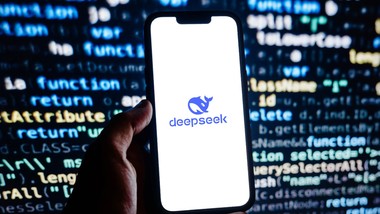 chiny w wyścigu o ai. jak deepseek i niskie koszty energii zmienią ryn