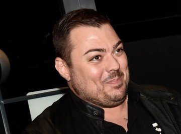 SLOBA VASIĆ ĆE BITI ZADRŽAN NA PSIHIJATRIJI CEO DAN: Supruga je viđena ispred Laze Lazarevića nakon što joj je data infuzija budući da joj se slošilo na VMA